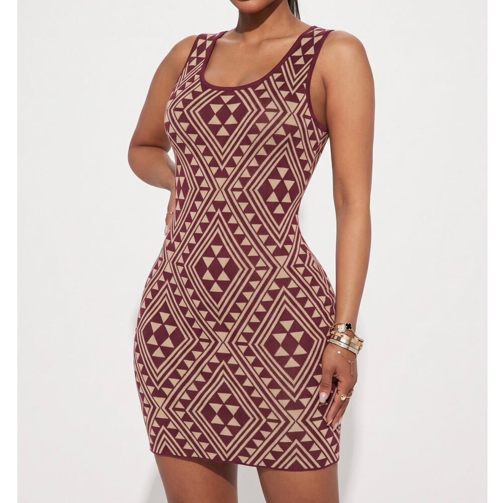 Stilettos Fall Knit Sleeveless Mini Sweater Dress burgundy Diamond Print Medium